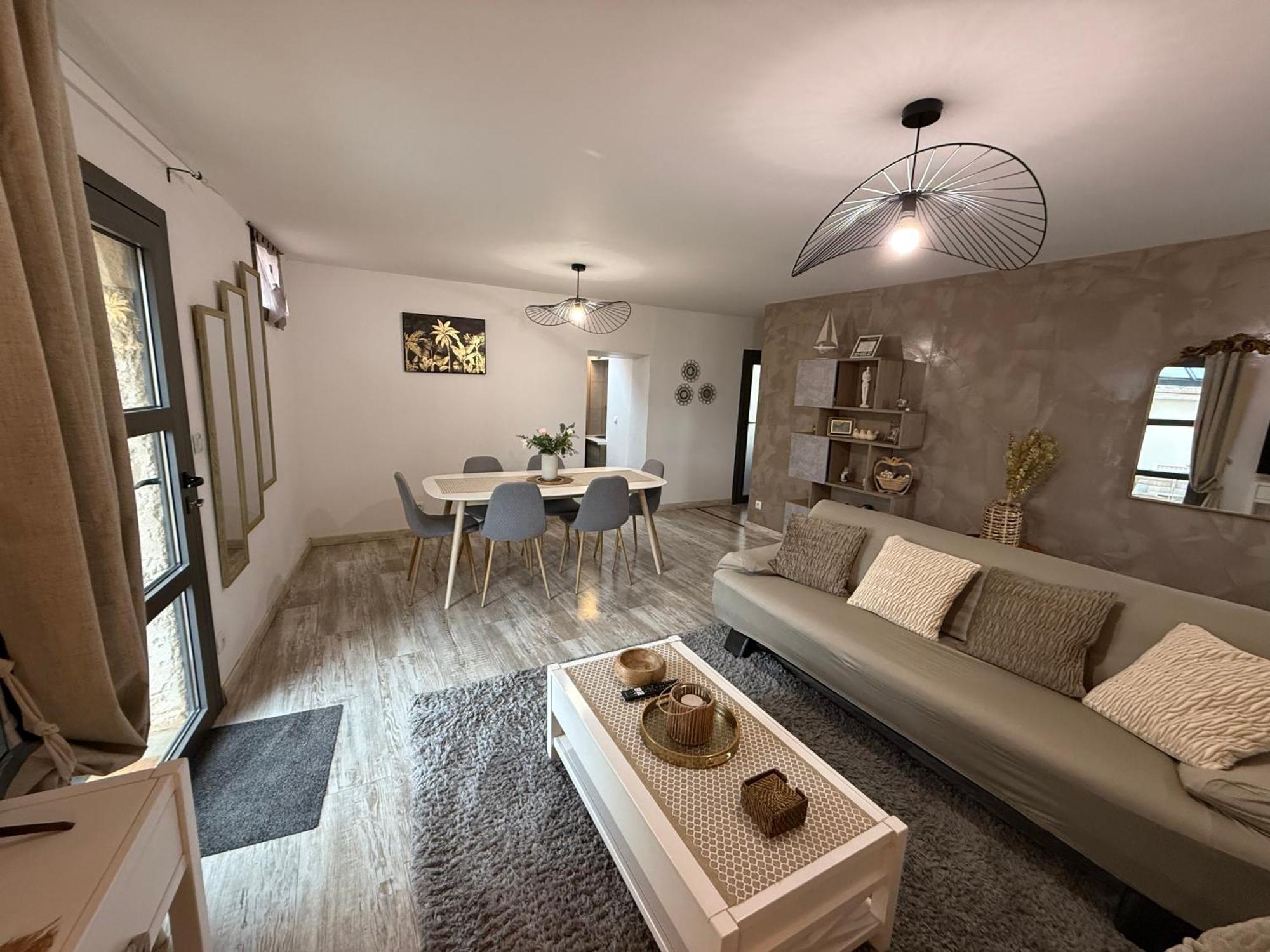 Au Calme, Confortable Avec Terrasse Le Pouzin Zewnętrze zdjęcie